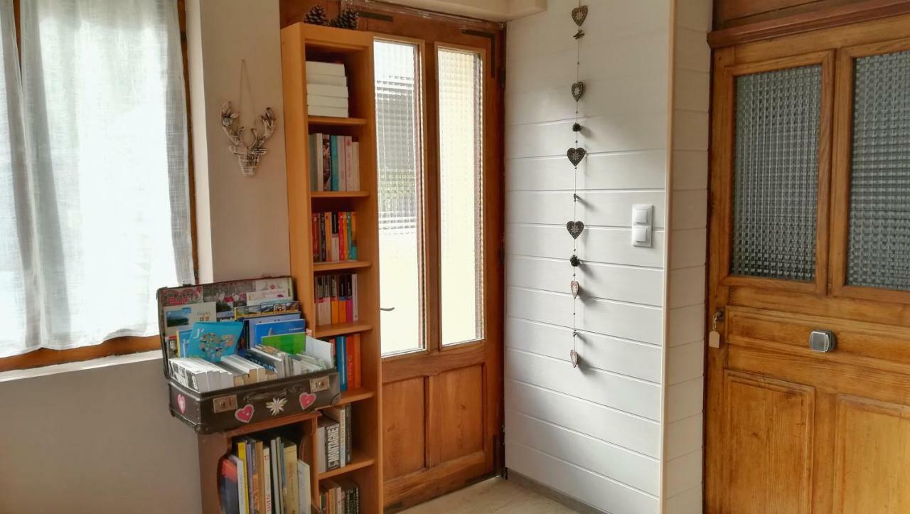 La Grange De Lina Apartment Grignon Екстериор снимка